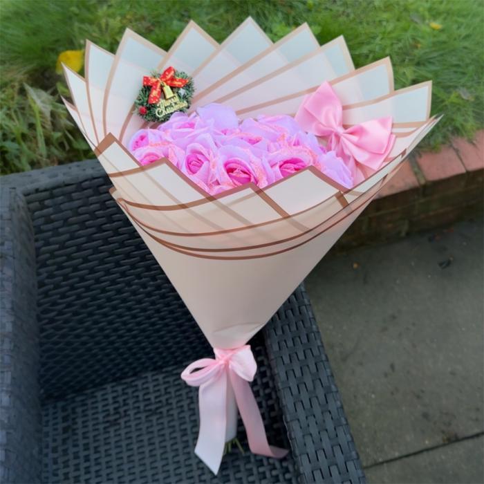 20 Pink Christmas Forever Glitter Roses